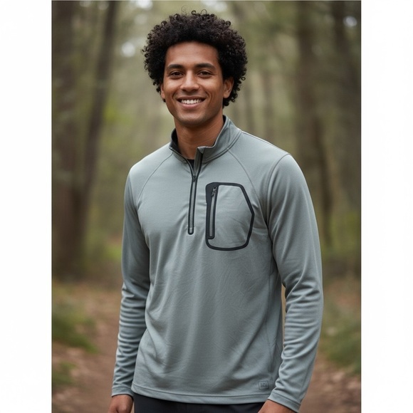 REI Dry Fit Men's Light Gray long Sleeve with 3/4 Front Zip Pullover Jacket - Picture 15 of 15